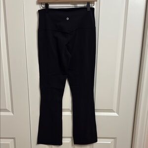Women's Lululemon Align High-rise Mini Flared Pant *Extra Short, size 8 black